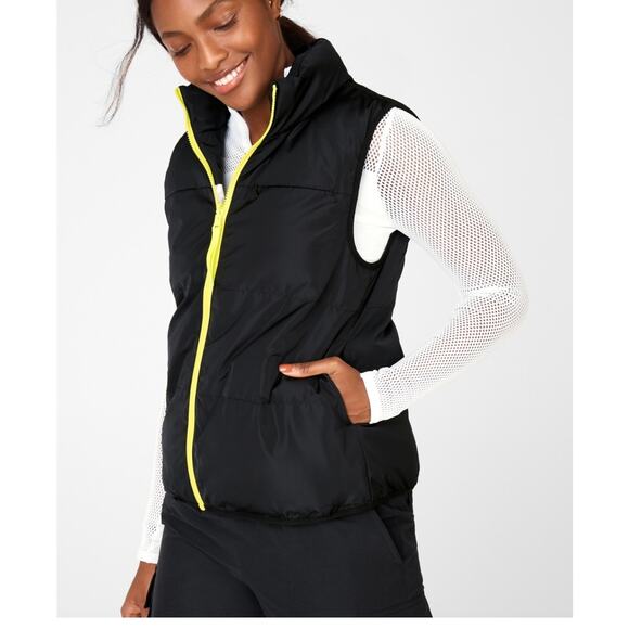 Kristen Reversible Puffer Vest S Black White Yellow Zip Travel Layer RN134638 - Picture 3 of 8